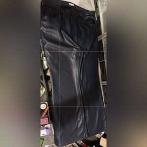 Good American plus size 20 women wide leg faux leather pants